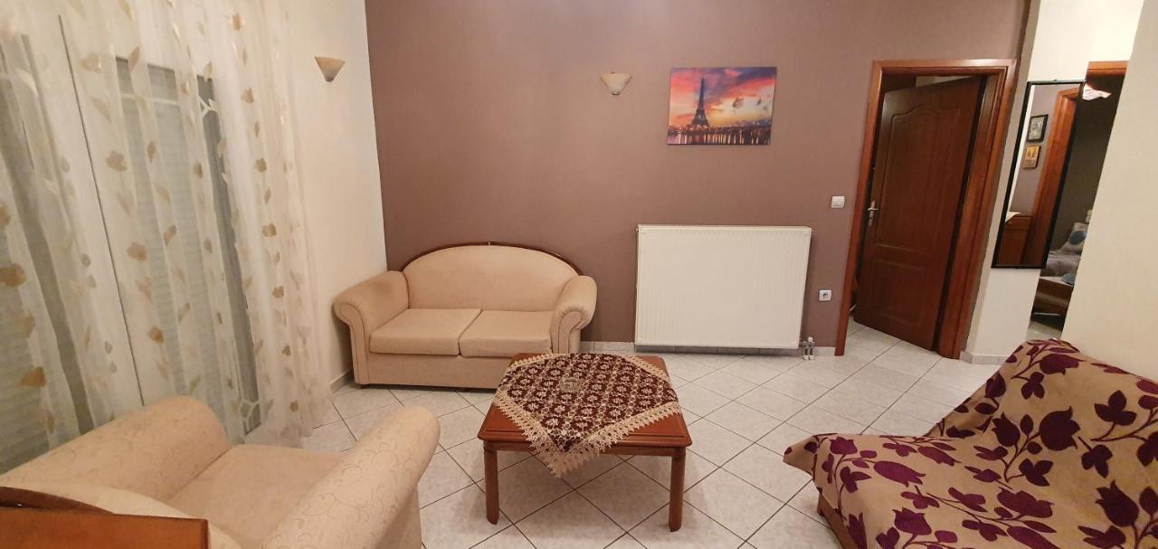 Panos Rooms 2 Kalampáka Luaran gambar